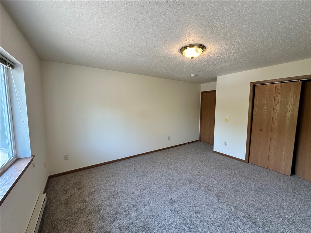 714 Bruce Court #12 Menomonie WI 54751 1597416 image5