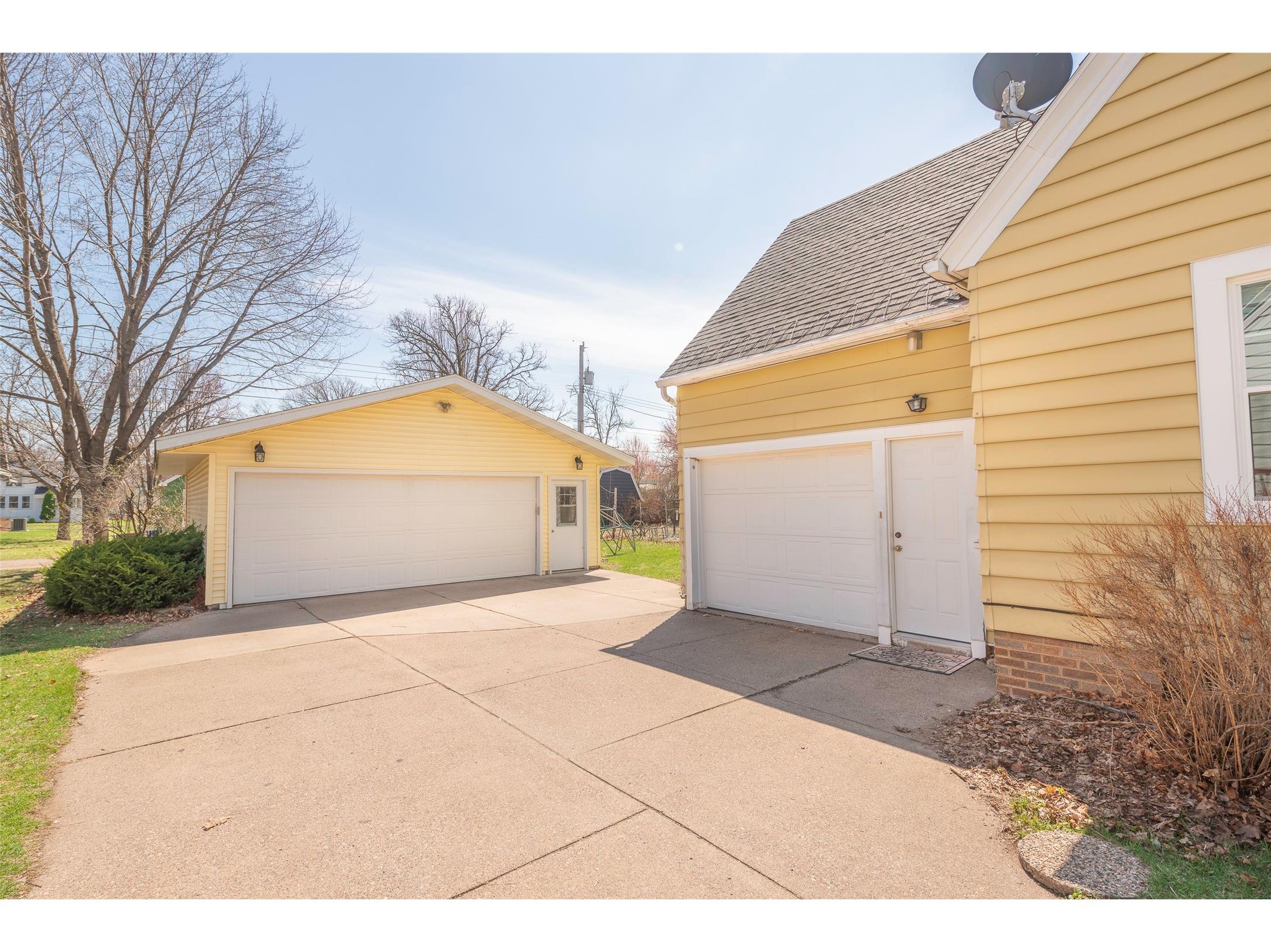 715 Rand Street Chippewa Falls WI 54729 1599985 image4