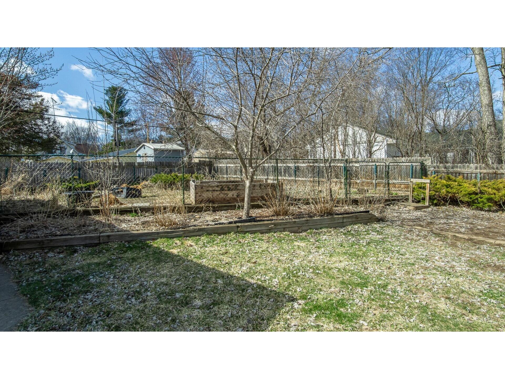 716 Ferry Street Eau Claire WI 54703 1600116 image35