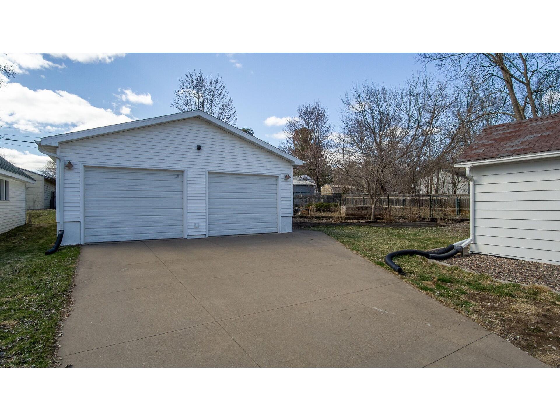 716 Ferry Street Eau Claire WI 54703 1600116 image4