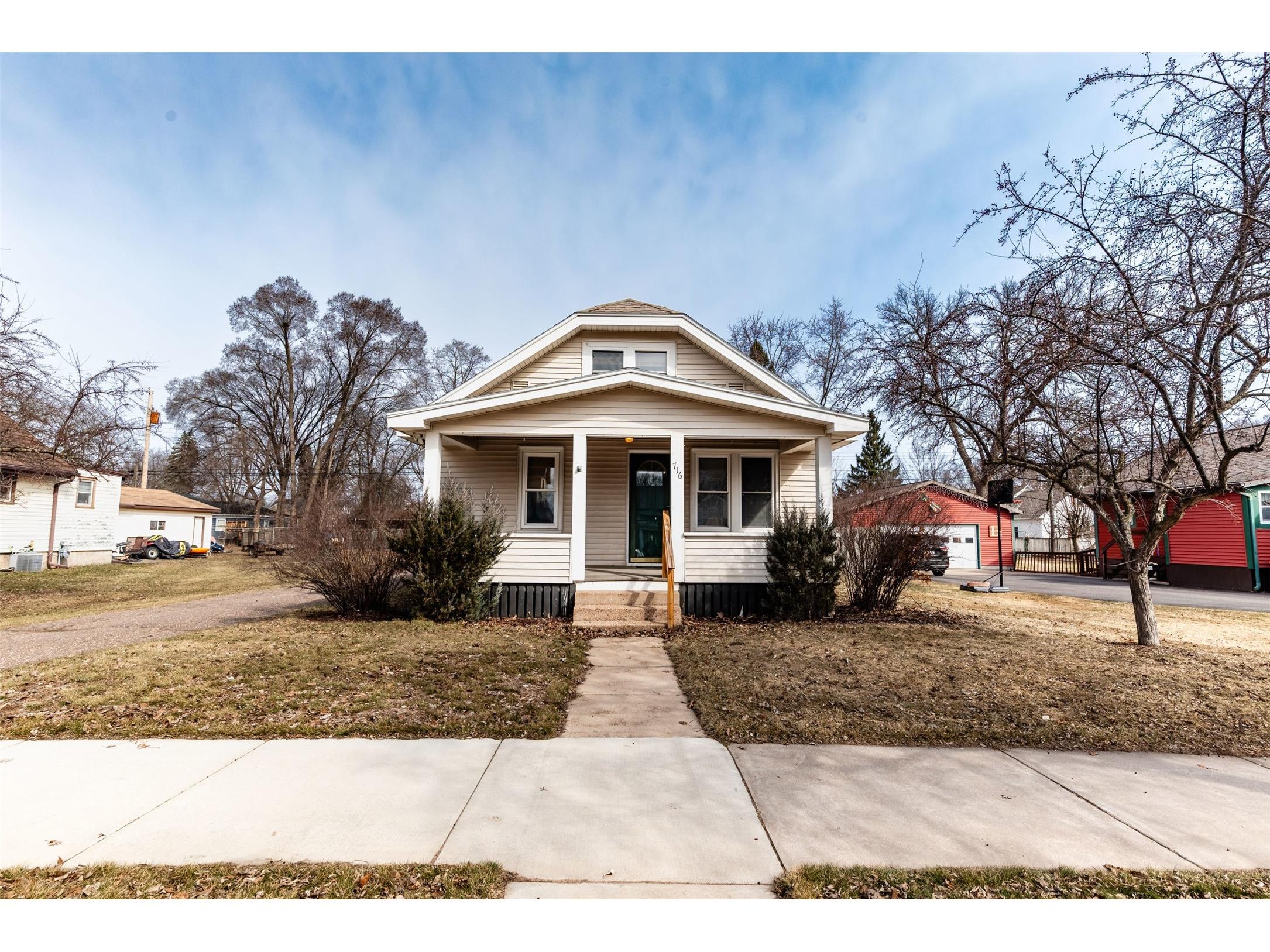 716 Mansfield Street Chippewa Falls WI 54729 1599537 image1