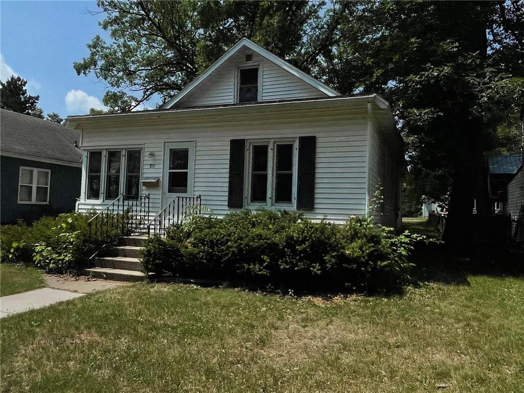 717 Benjamin Street Spooner WI 54801 1574607 image1