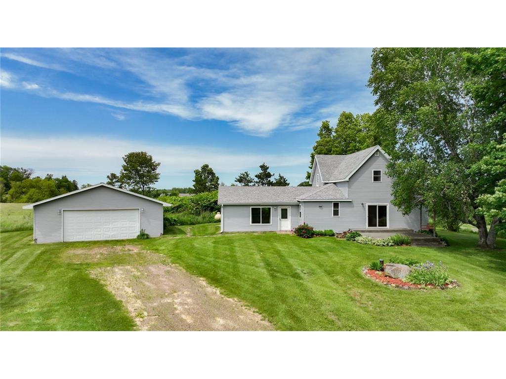 718 14 1/2 Street Hillsdale WI 54733 1583020 image1