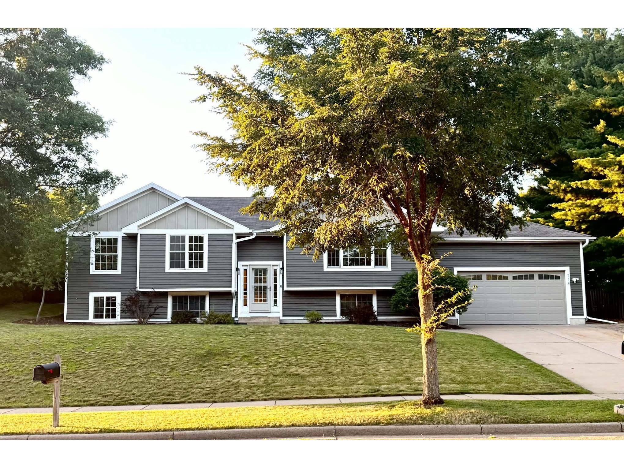 718 Farr Court Eau Claire WI 54701 1603328 image1