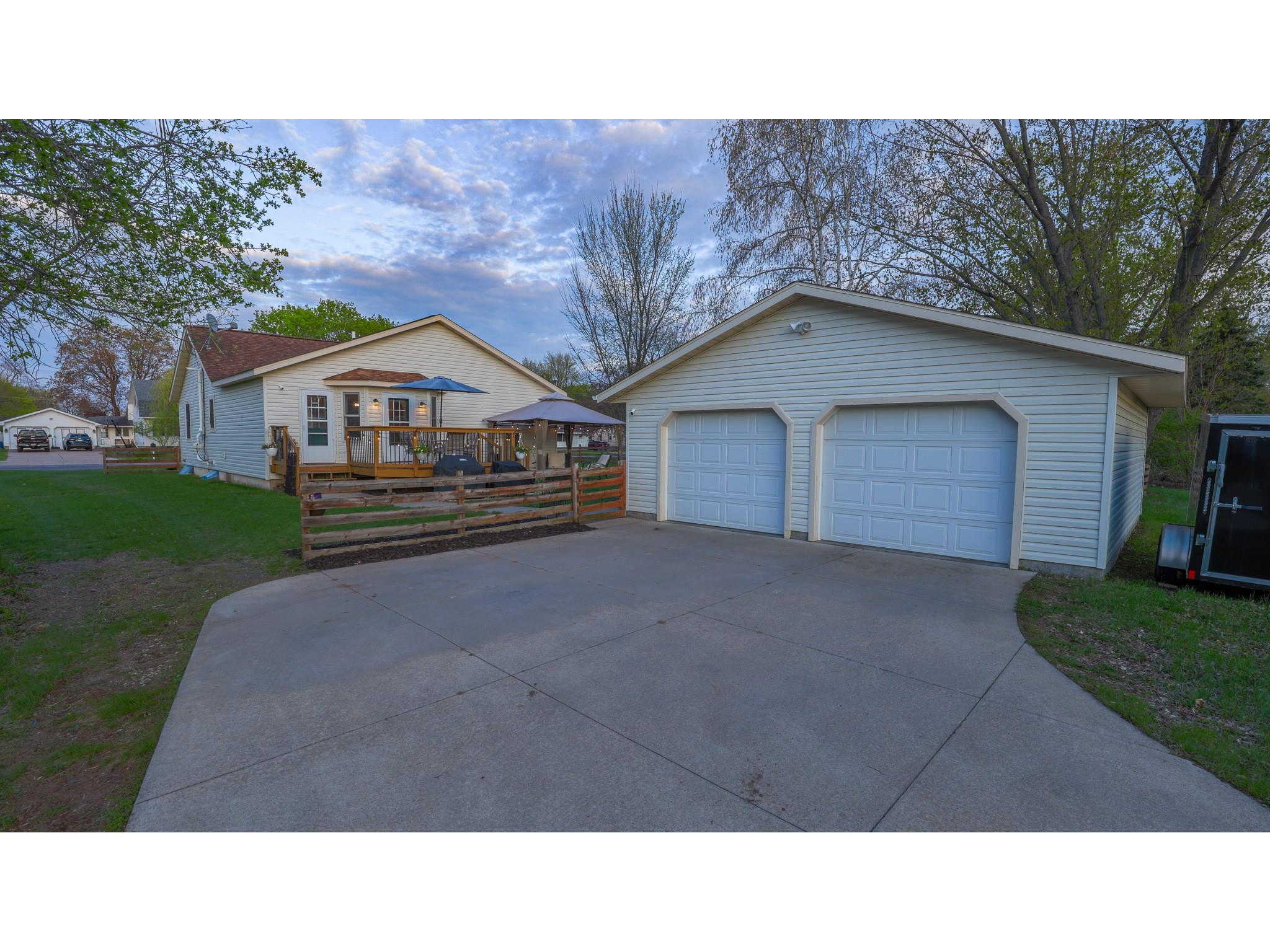 718 Maple Street Chippewa Falls WI 54729 1600629 image4