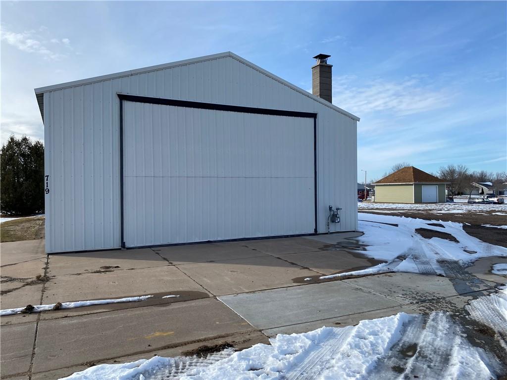 719 Ivy Street Bloomer WI 54724 1579699 image1