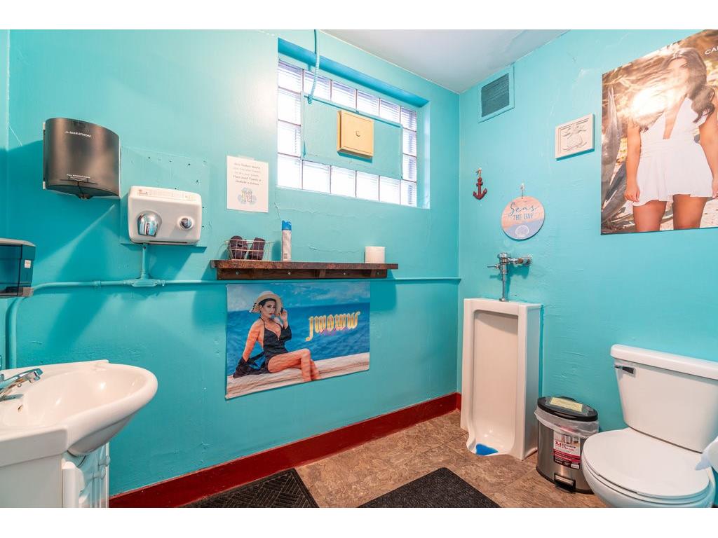 719 S Broadway Street Menomonie WI 54751 1597616 image10