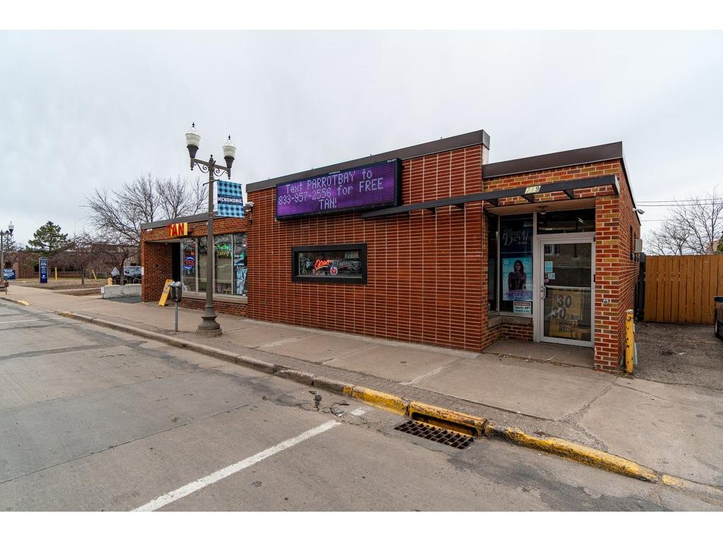 719 S Broadway Street Menomonie WI 54751 1597616 image26