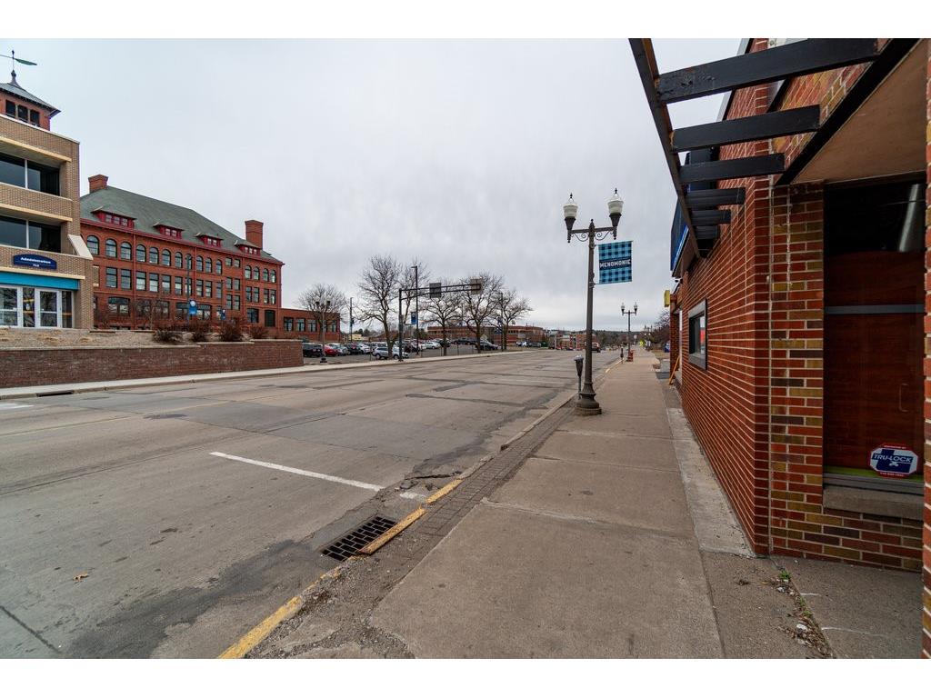 719 S Broadway Street Menomonie WI 54751 1597616 image27