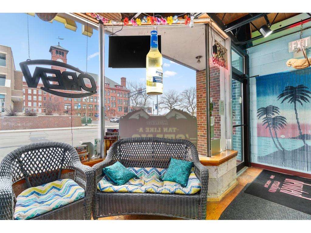 719 S Broadway Street Menomonie WI 54751 1597616 image3