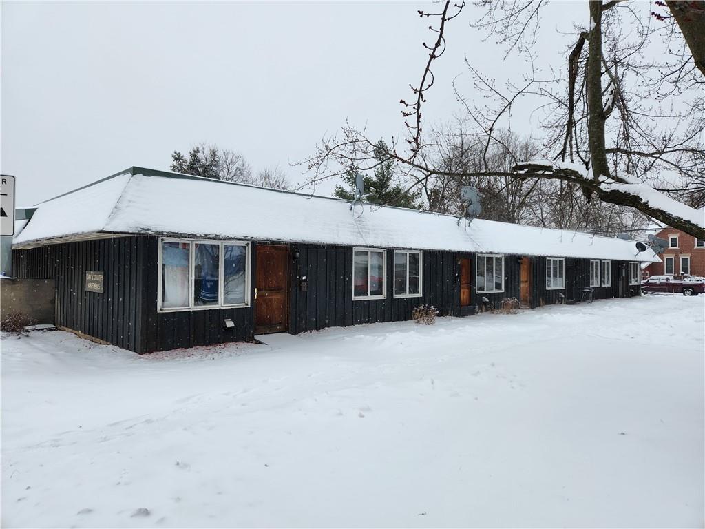 720 Main Street #1-8 Black River Falls WI 54615 1579098 image1