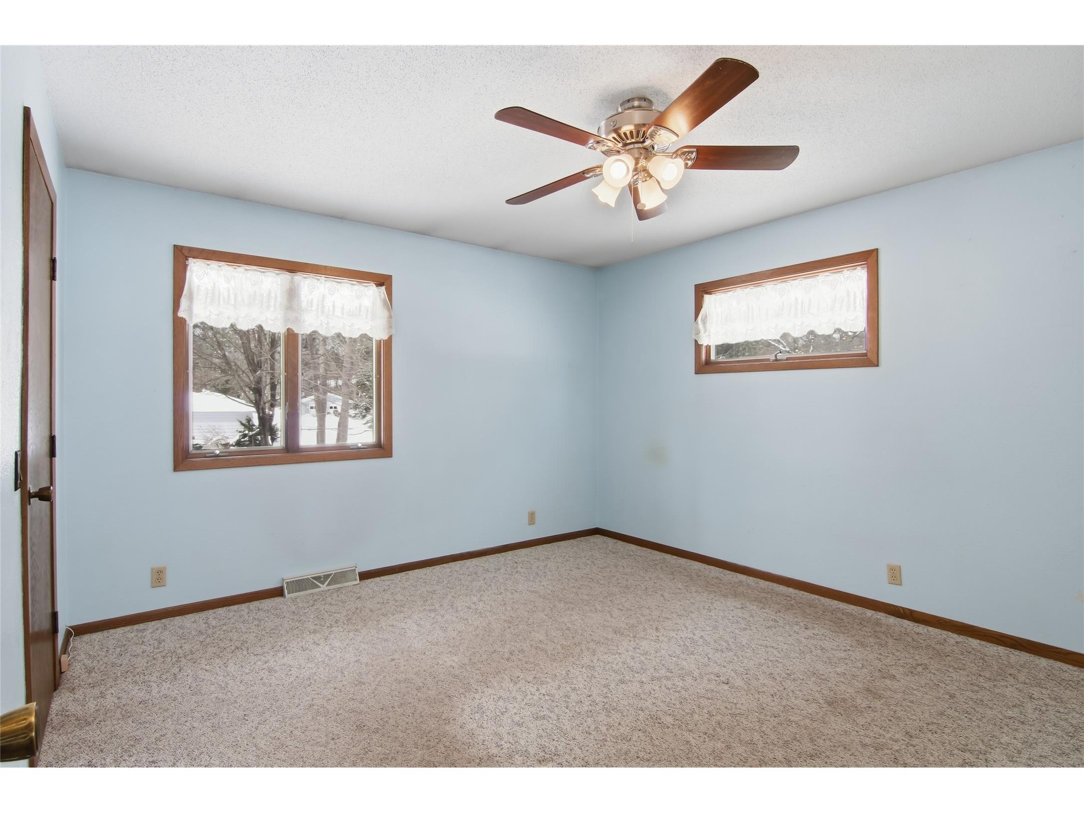 721 Myra Street Spooner WI 54801 1599322 image13