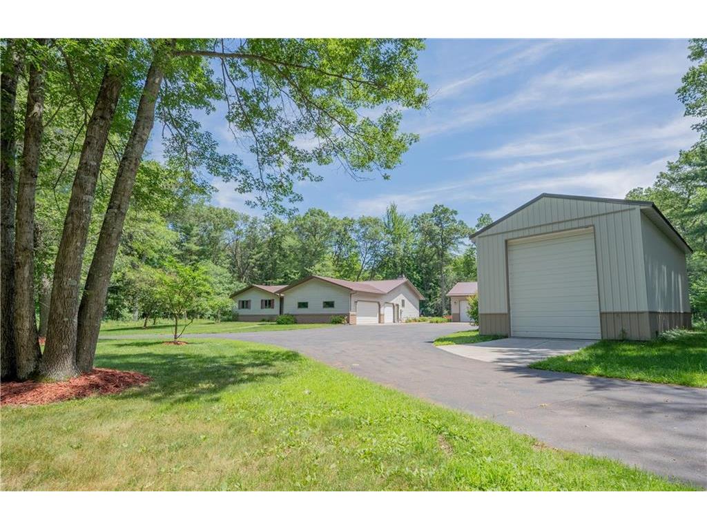 7217 178th Street, Chippewa Falls, WI, 54729 MLS 1566373 Edina Realty