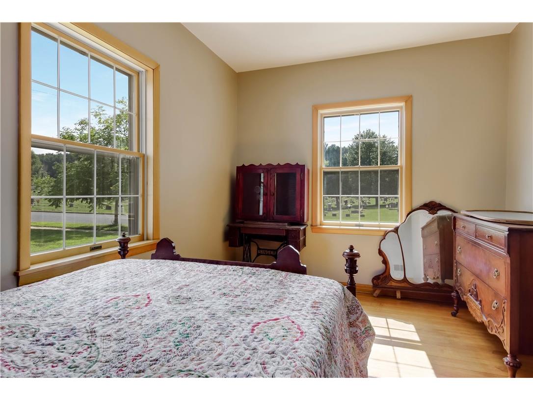 723 Huebsch Boulevard Eau Claire WI 54701 1594660 image10