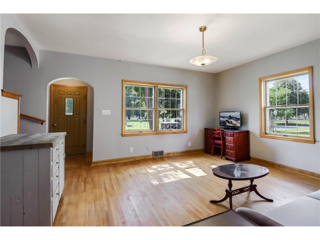 723 Huebsch Boulevard Eau Claire WI 54701 1594660 image7