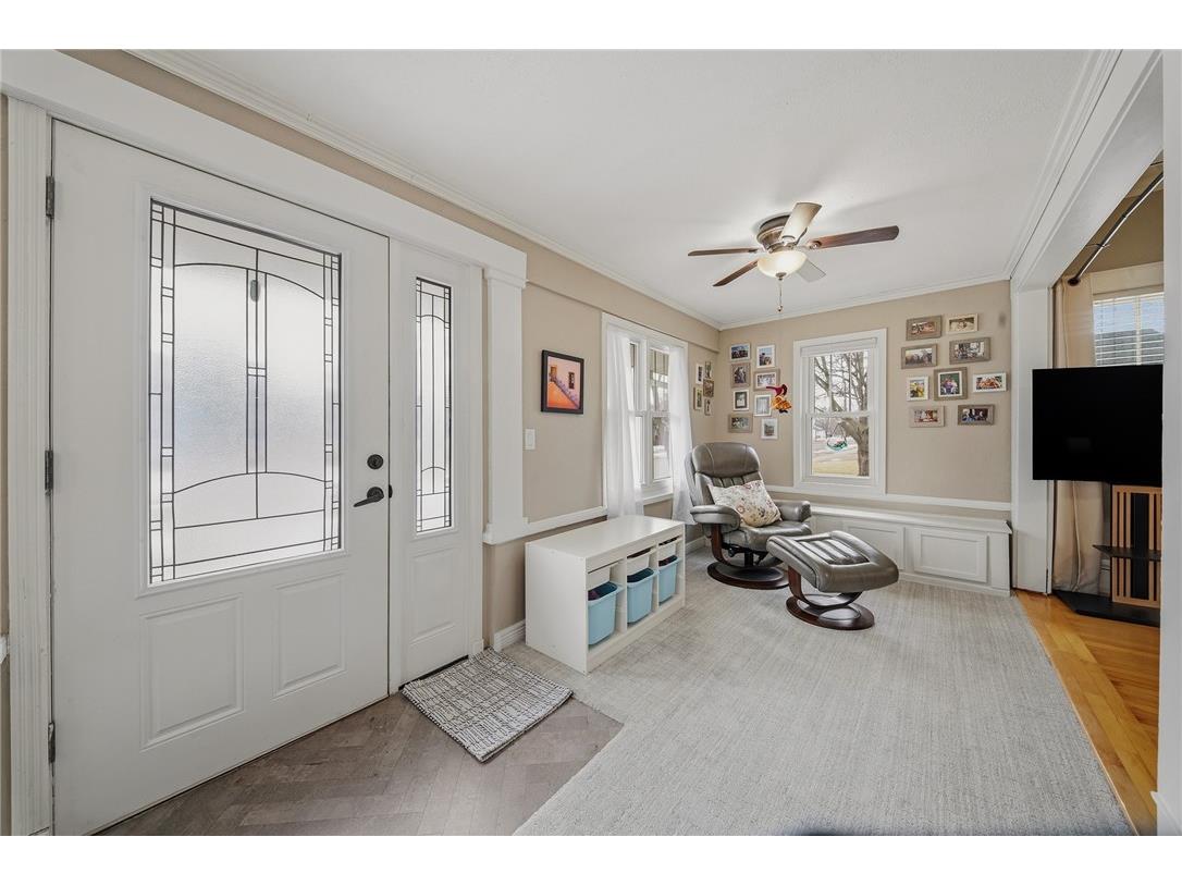 724 Dover Street Chippewa Falls WI 54729 1598891 image3