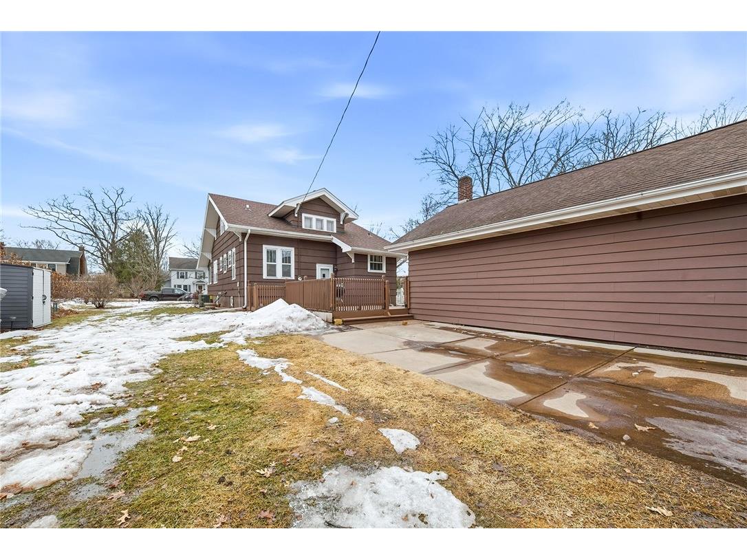 724 Dover Street Chippewa Falls WI 54729 1598891 image36