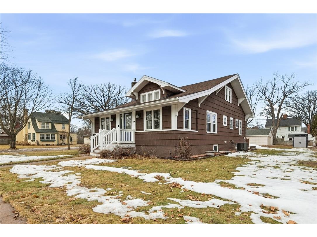 724 Dover Street Chippewa Falls WI 54729 1598891 image38