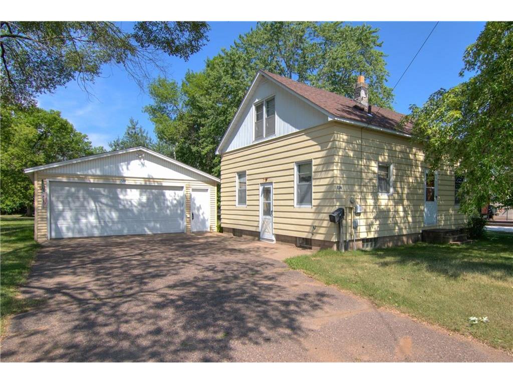 726 Herbert Street Chippewa Falls WI 54729 1574584 image1