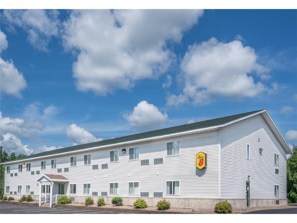 726 S Lake Avenue, Phillips, WI, 54555 MLS 1560303 Edina Realty