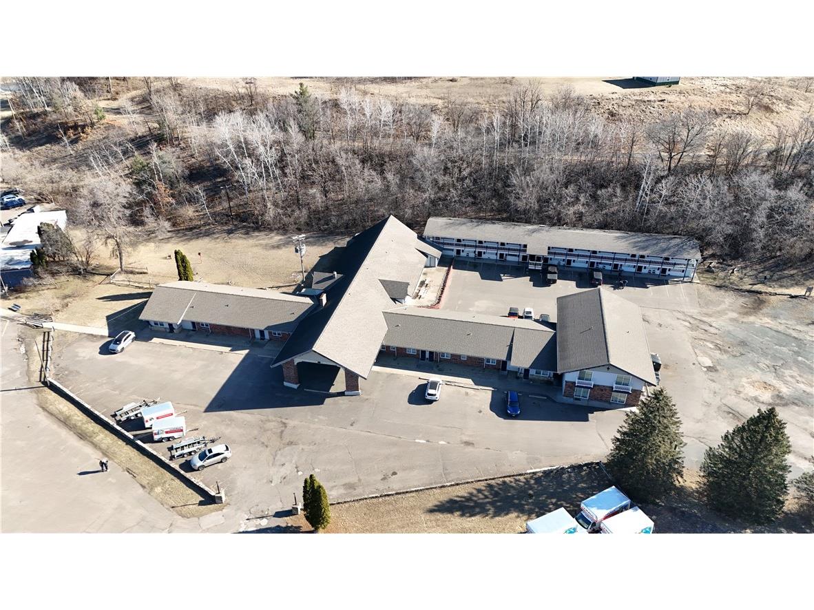 726 S Vincent Street Saint Croix Falls WI 54024 1589515 image1