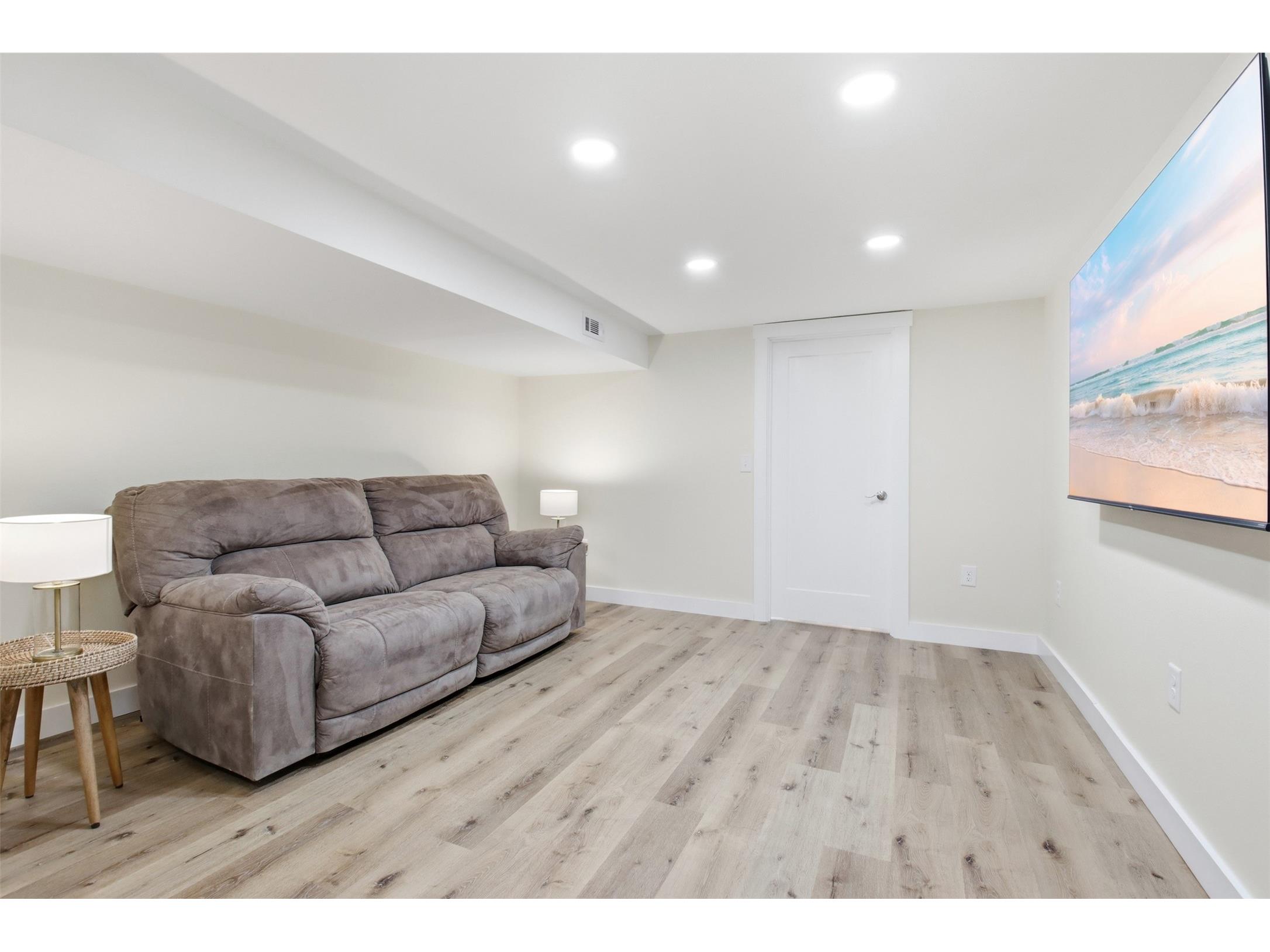 728 2nd Street W Altoona WI 54720 1600956 image23