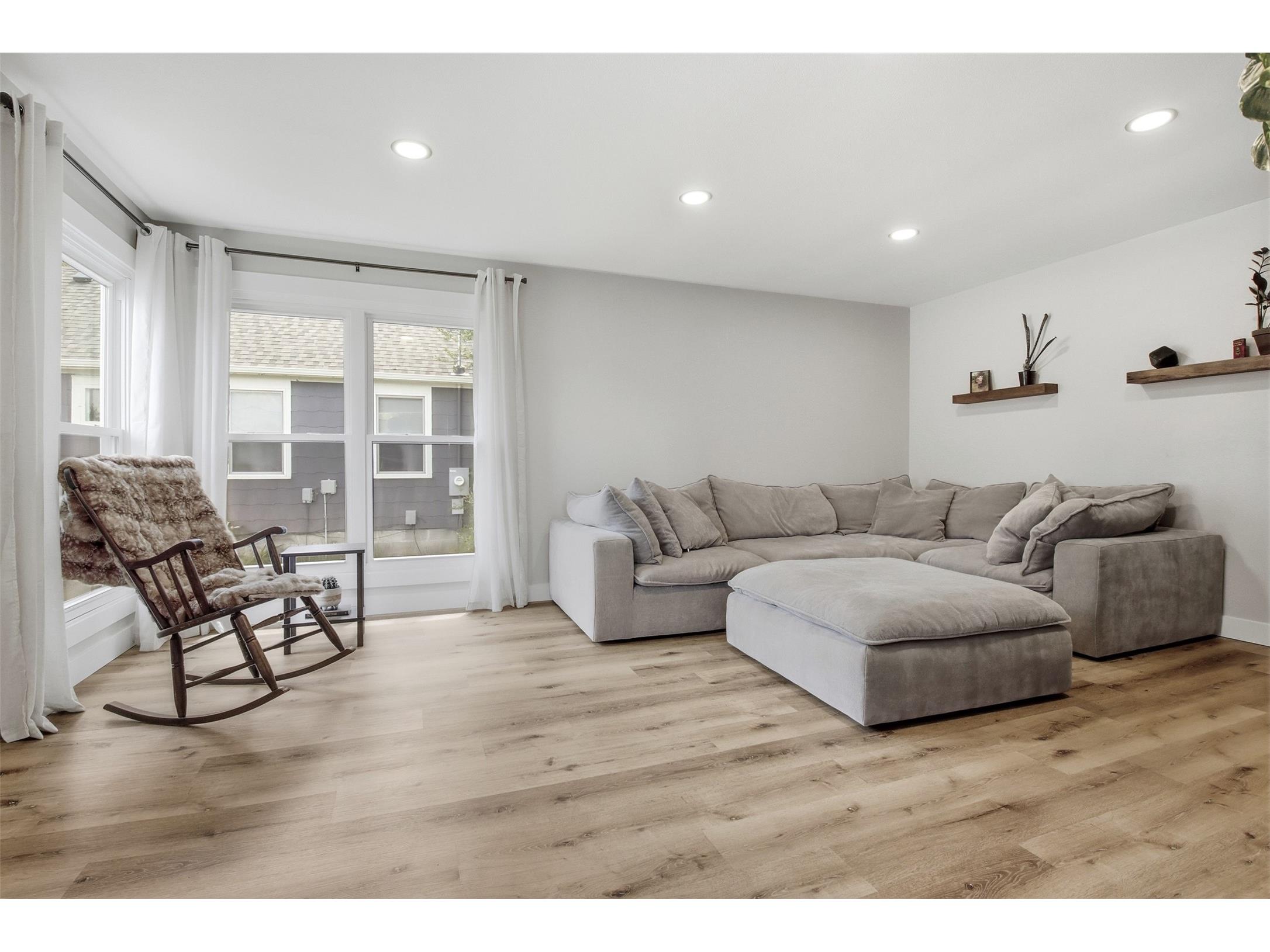 728 2nd Street W Altoona WI 54720 1600956 image5