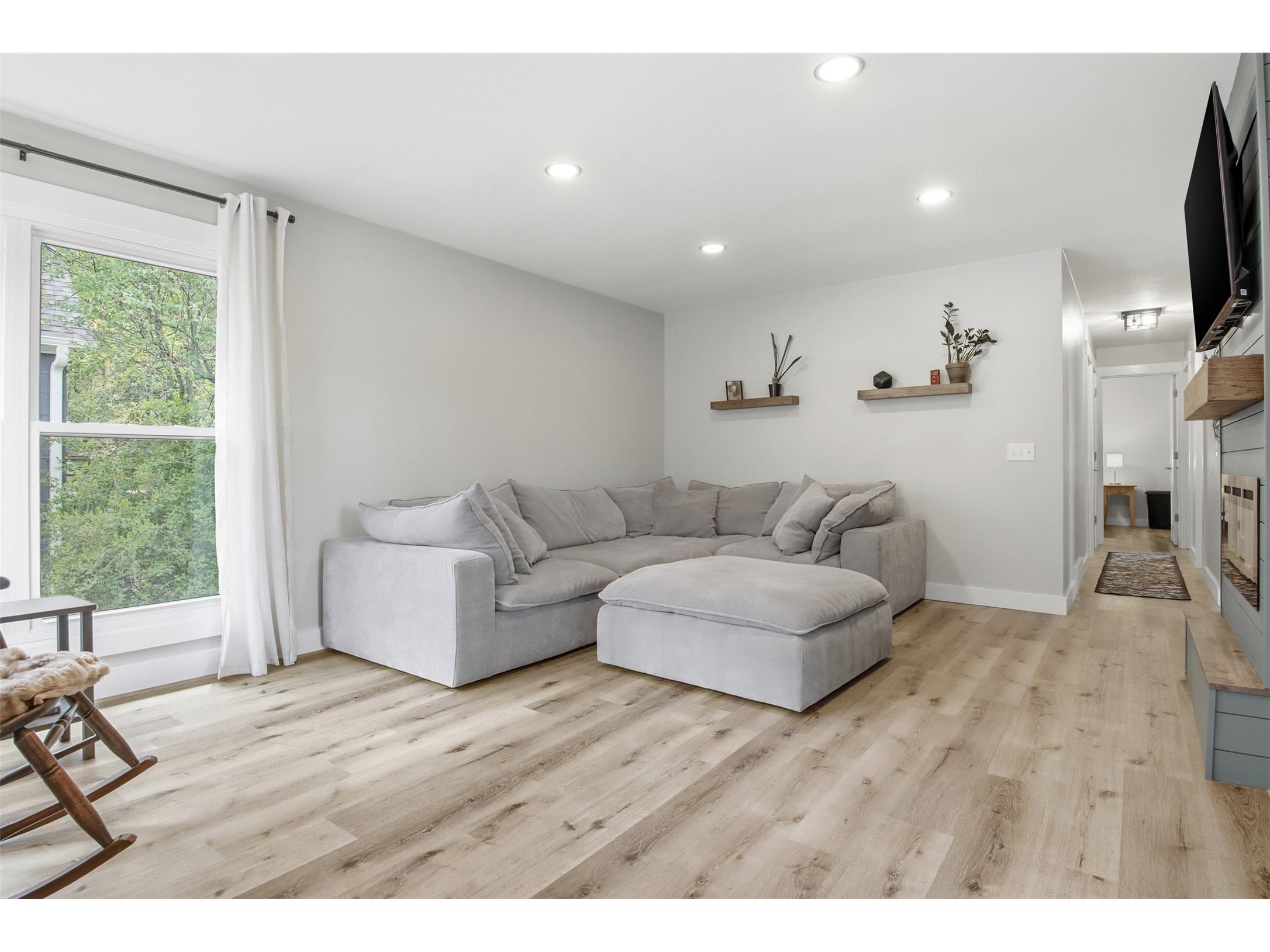 728 2nd Street W Altoona WI 54720 1600956 image7