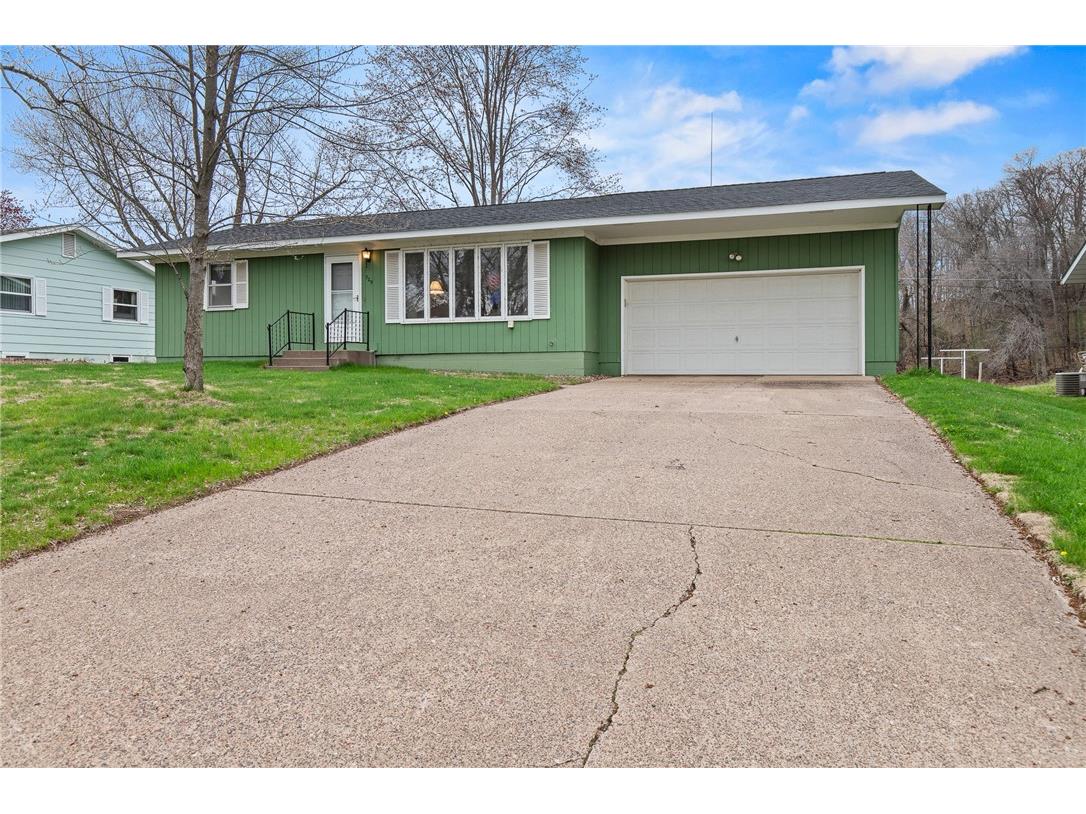 729 River Heights Road Menomonie WI 54751 1591147 image1