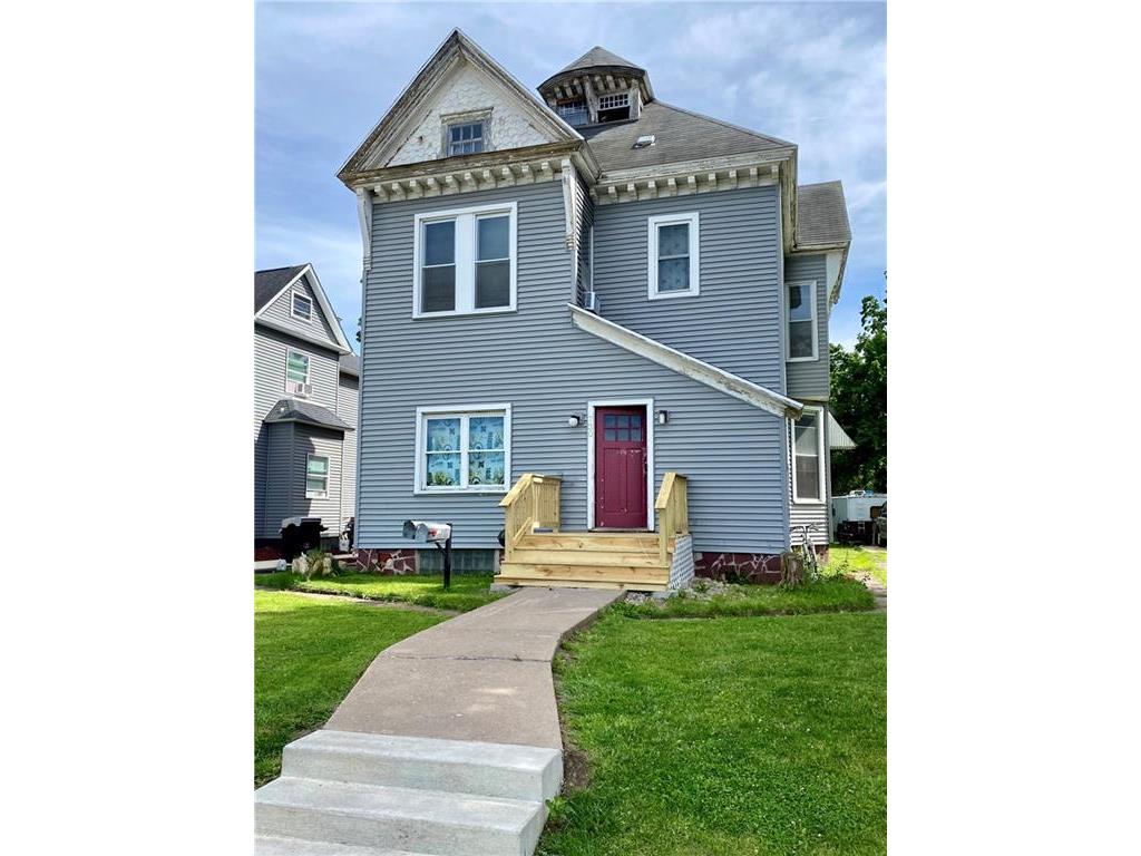 730 E La Salle Avenue #1-3 Barron WI 54812 1582556 image1