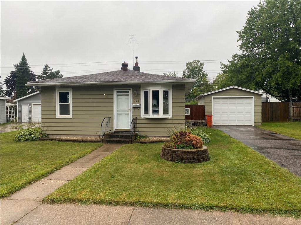 732 A Street Chippewa Falls WI 54729 1595065 image1