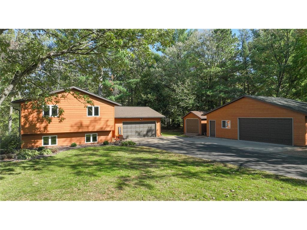 7341 203rd Street Chippewa Falls WI 54729 - Yellow 1577294 image1