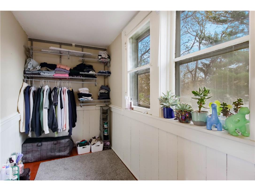 739 Broadway Street Eau Claire WI 54703 1596443 image12