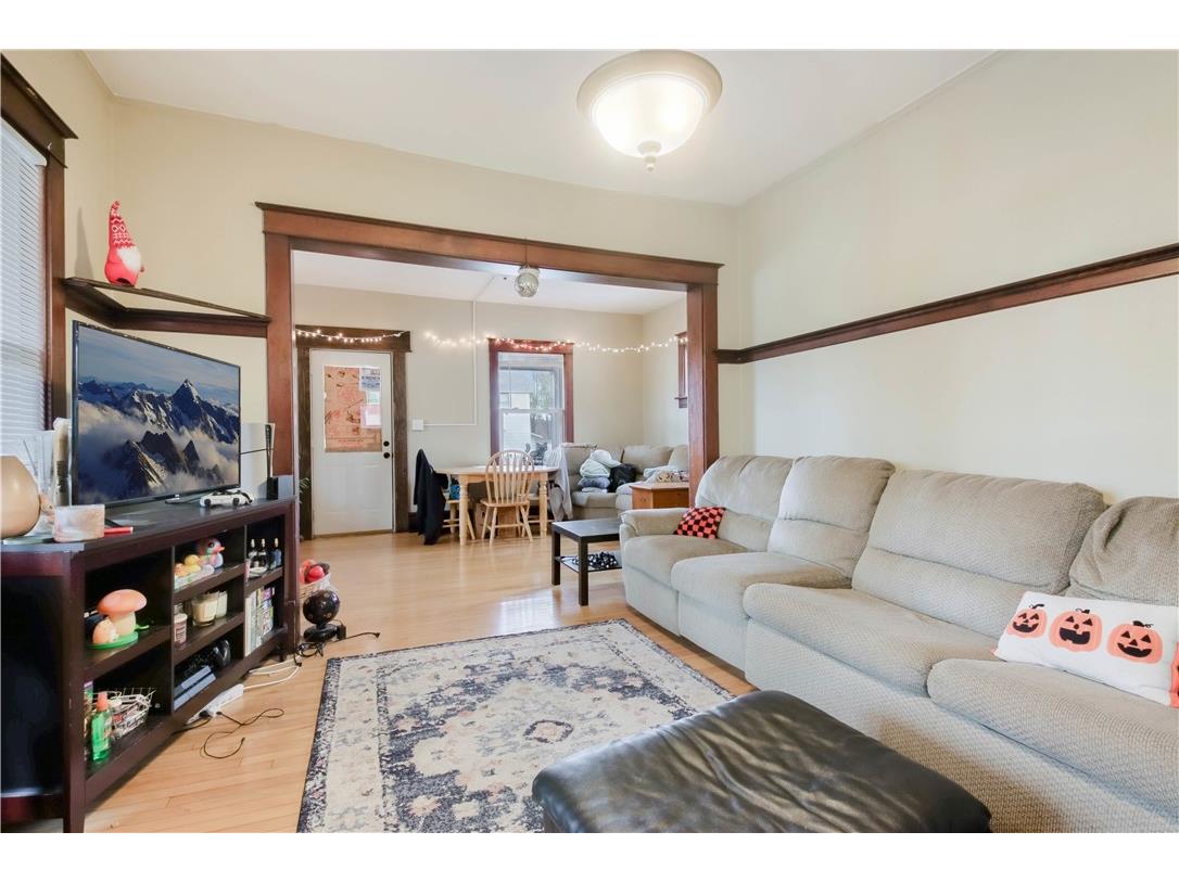 739 Broadway Street Eau Claire WI 54703 1596443 image4