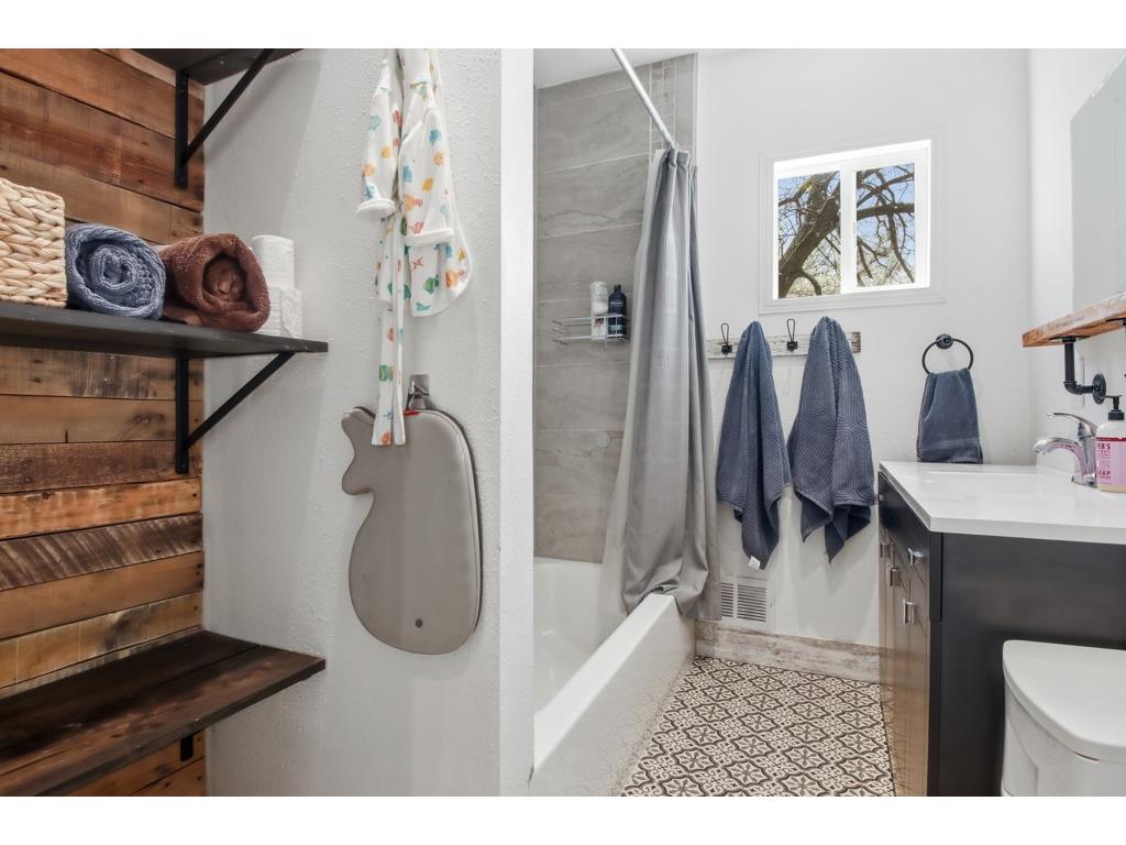 742 Gilman Street Stanley WI 54768 1600761 image20