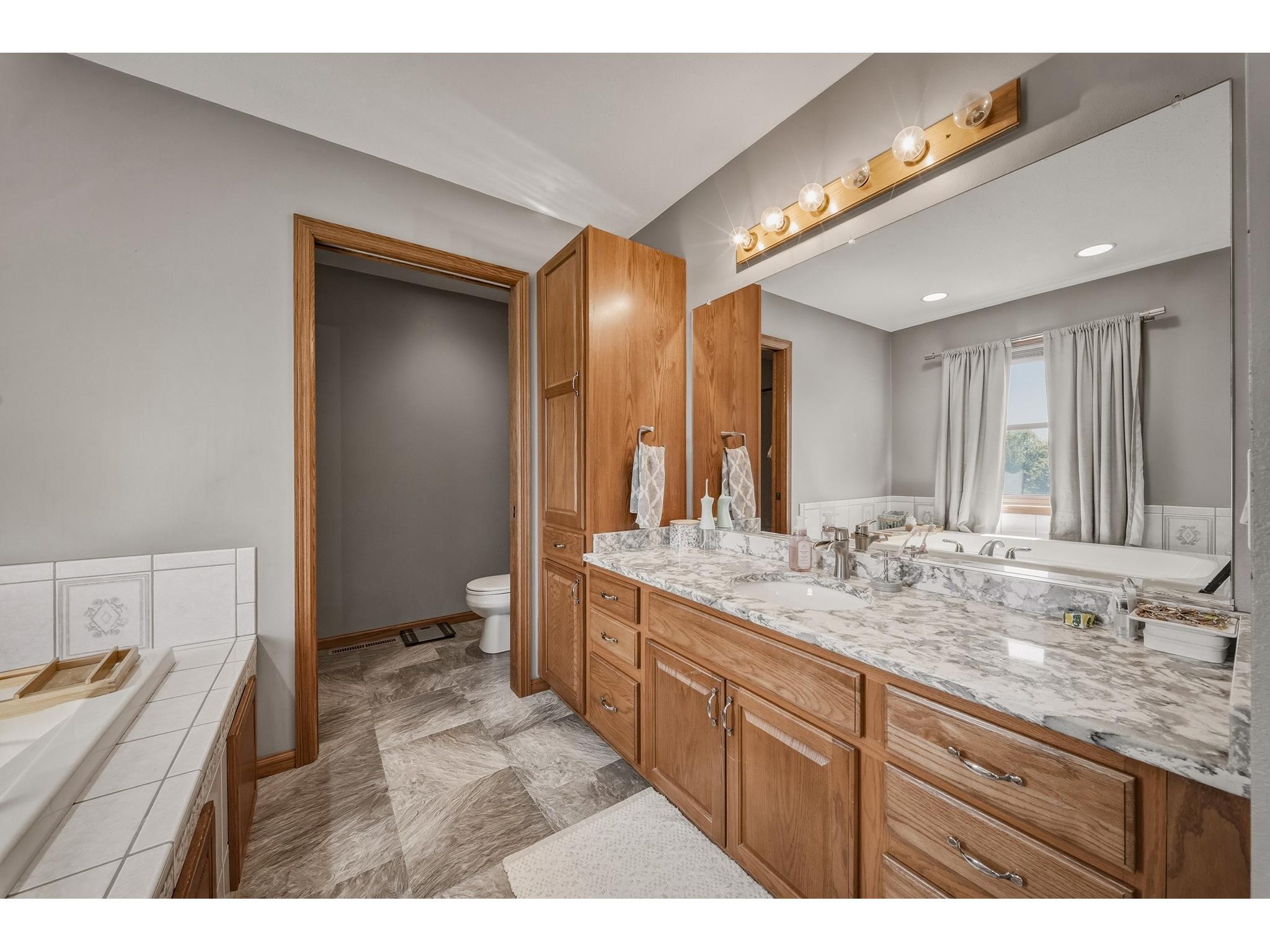 754 Anderson Street Augusta WI 54722 1601086 image18