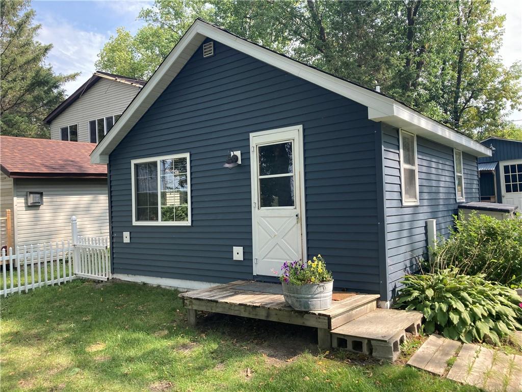 761 Horse Lake Lane, Dresser, WI, 54009 MLS 1568704 Edina Realty