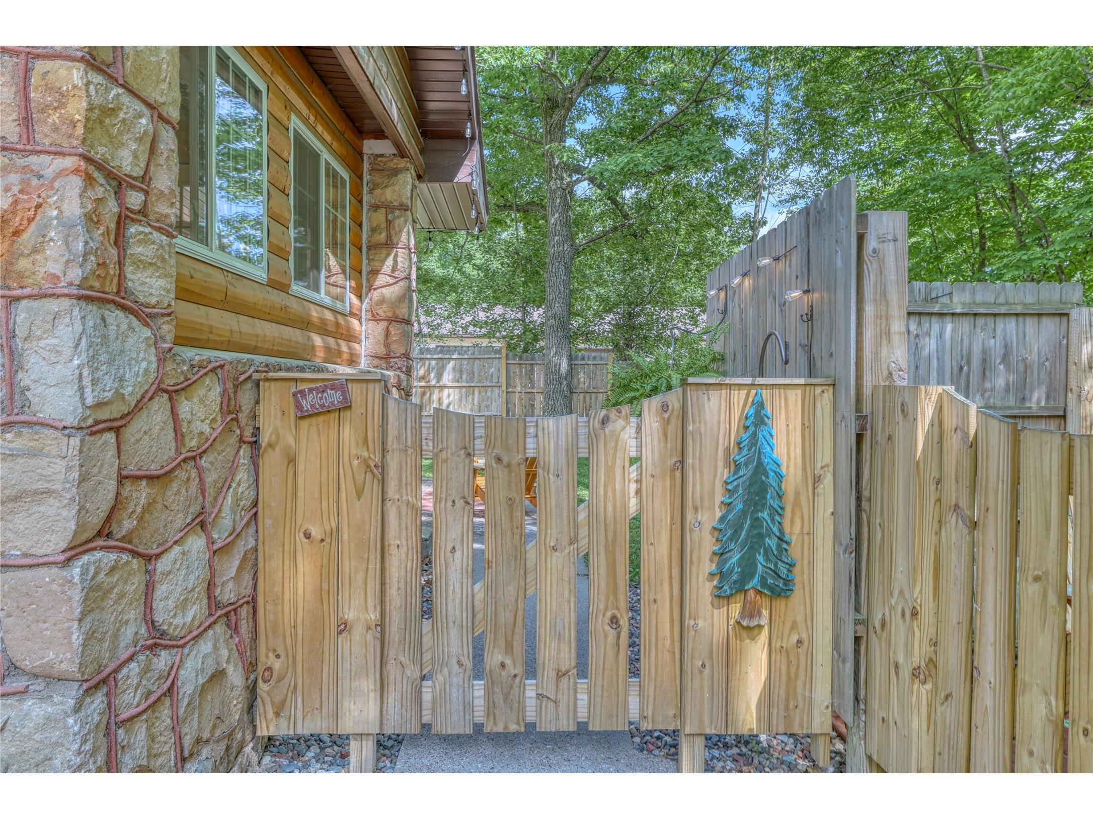 7709 N Lake Avenue Hayward WI 54843 1602202 image9