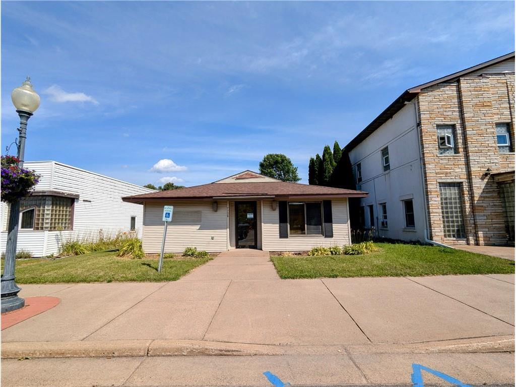 7728 W Main Street Siren WI 54872 1584932 image1