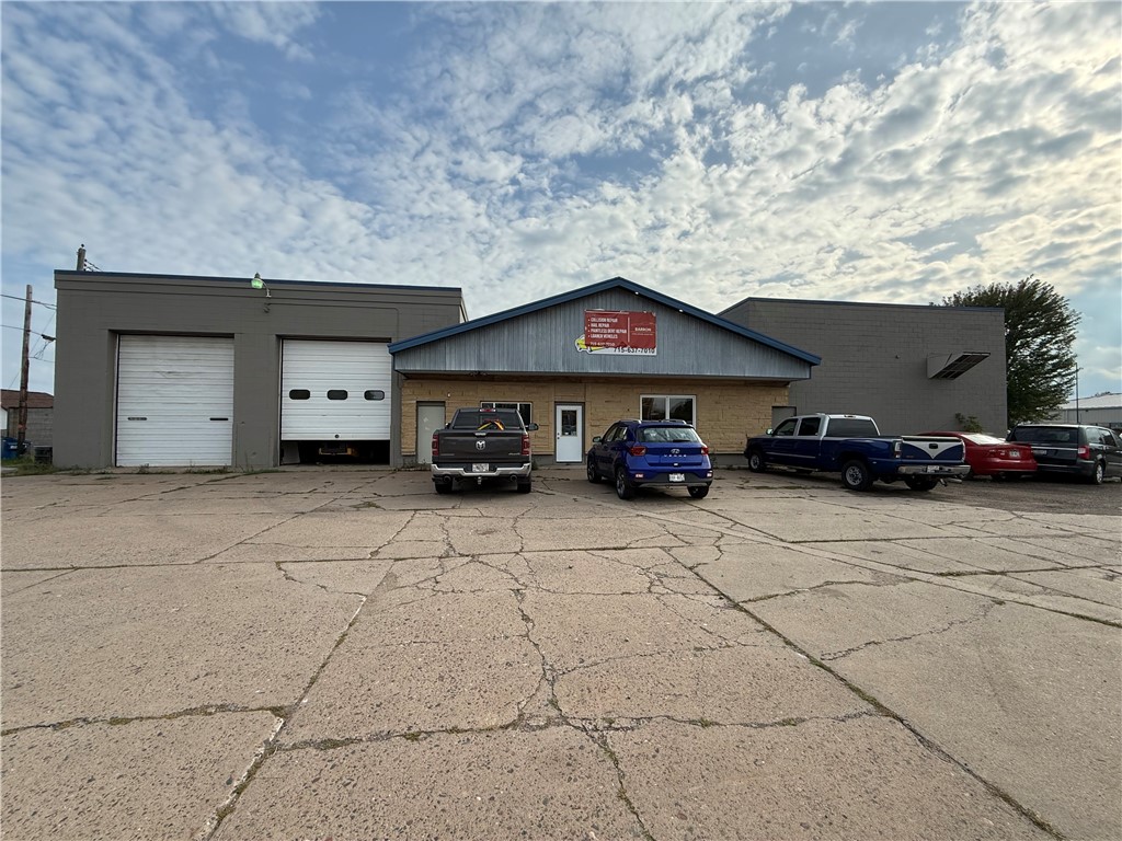 8 S 4th Street Barron WI 54812 1595721 image1