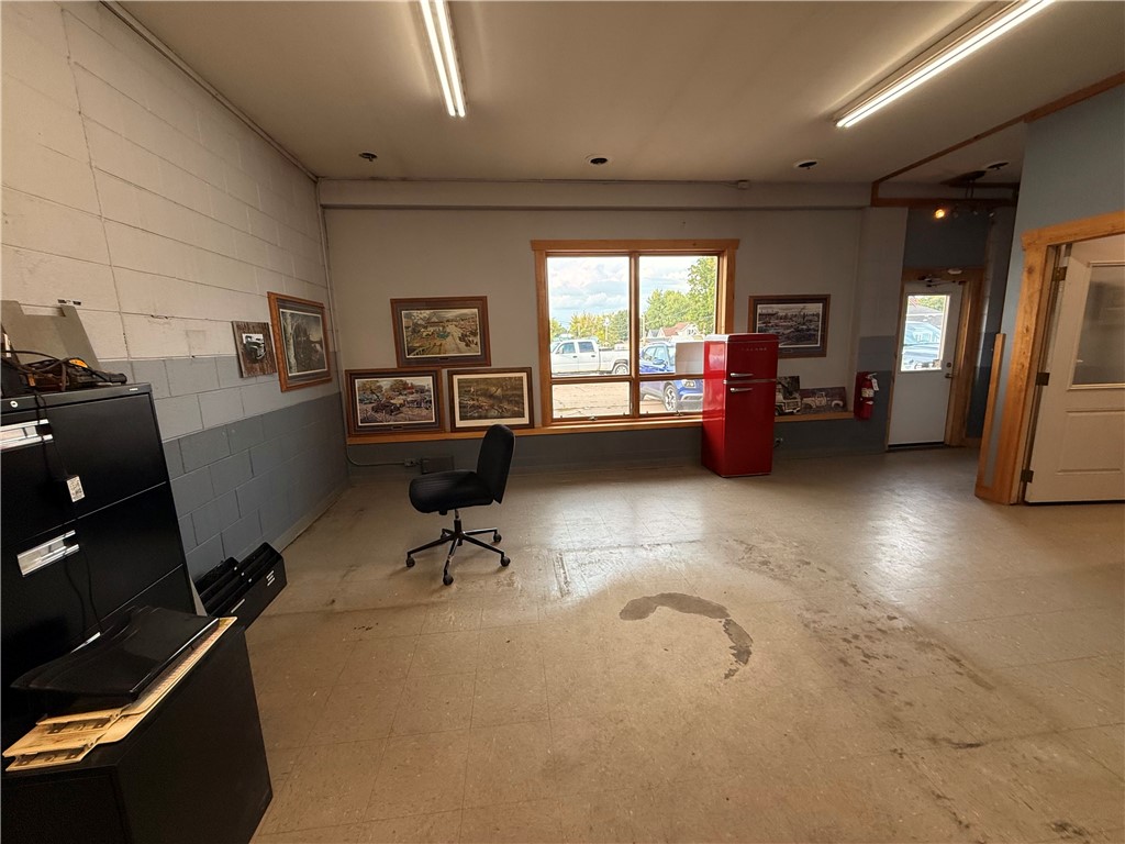 8 S 4th Street Barron WI 54812 1595721 image12