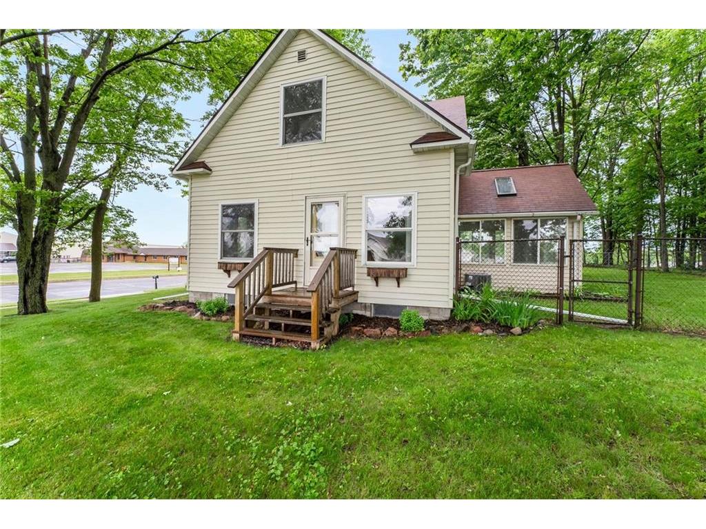 800 8th Avenue Cumberland WI 54829 1582975 image1