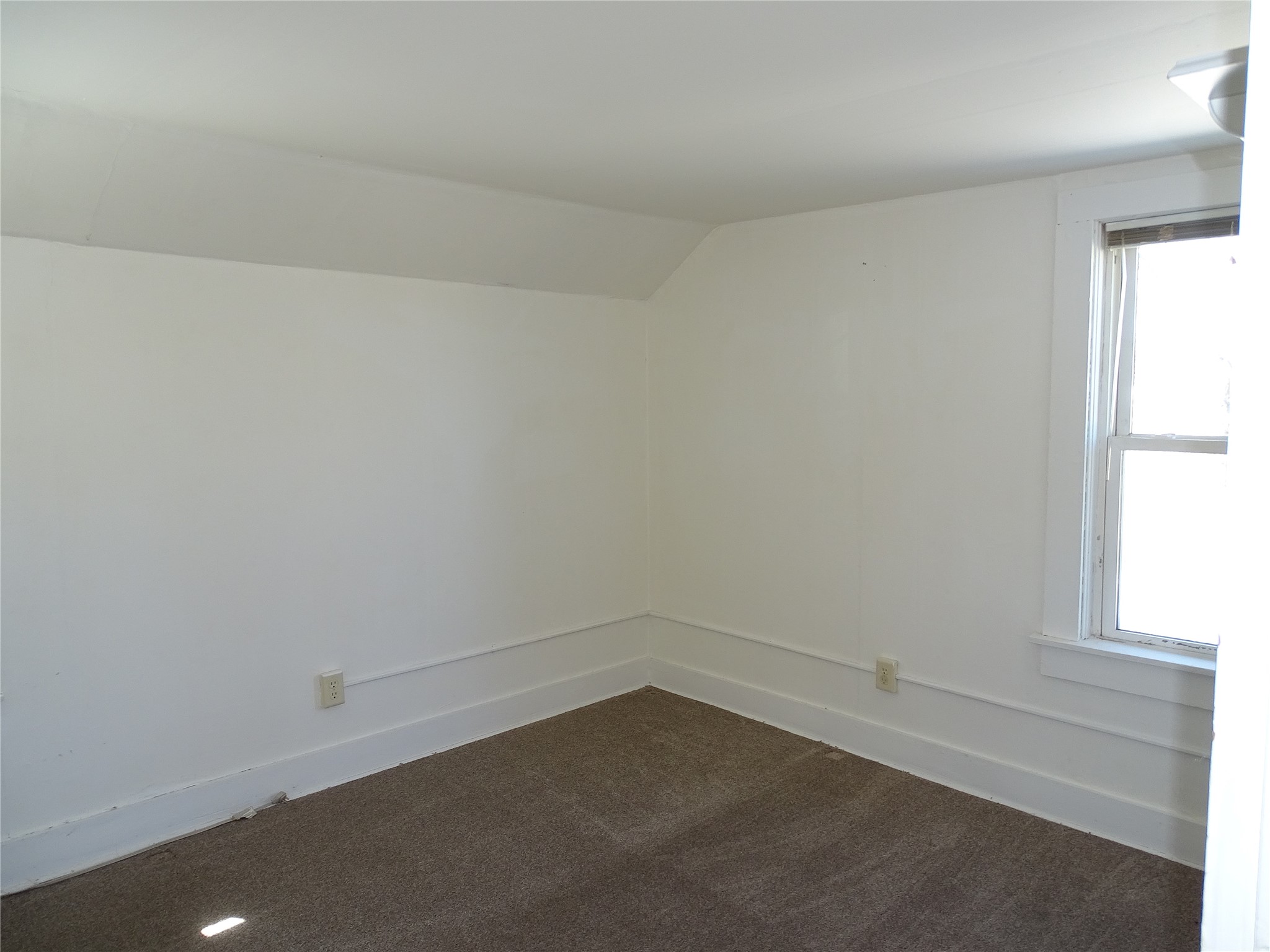 800 E Madison Street Durand WI 54736 1600136 image12