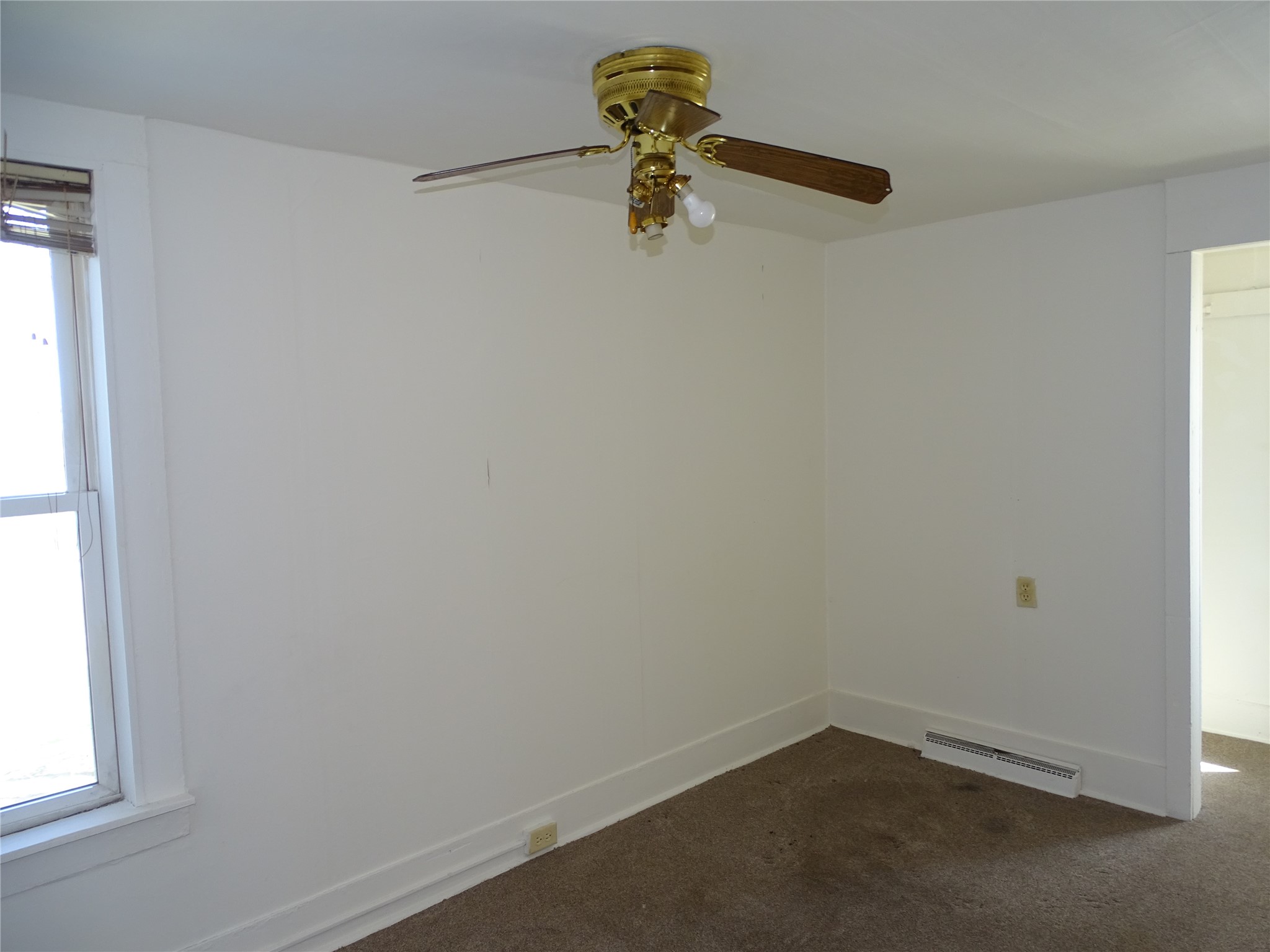 800 E Madison Street Durand WI 54736 1600136 image7