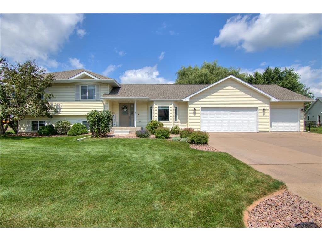 802 Bluff View Circle Chippewa Falls WI 54729 1584180 image1