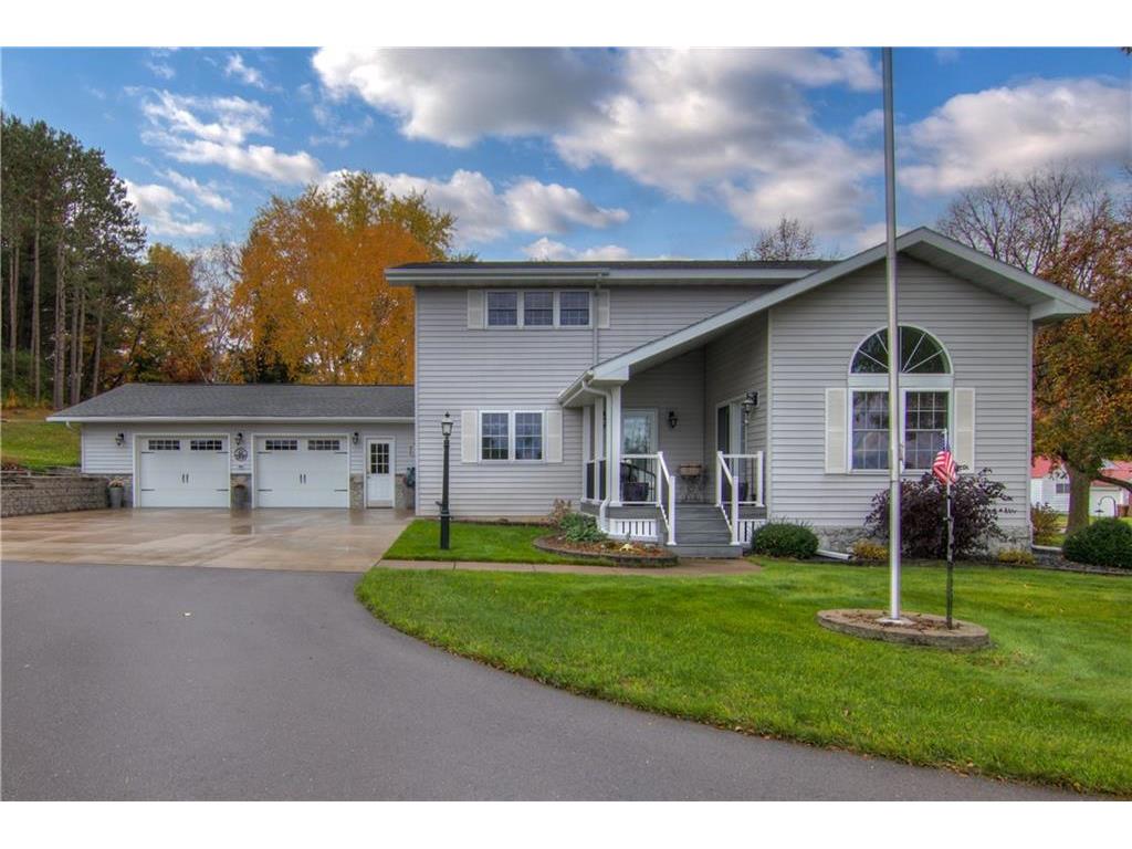 802 Ivy Street, Bloomer, WI, 54724 MLS 1577940 Edina Realty