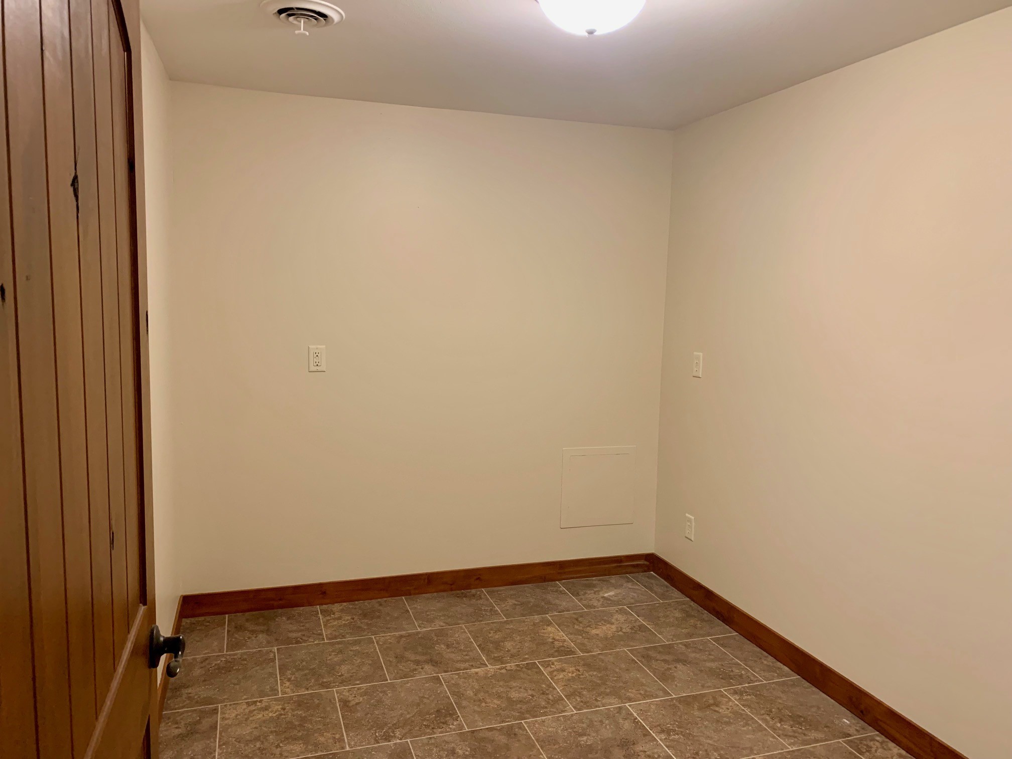 803 Fairfax Street Altoona WI 54720 1601718 image10