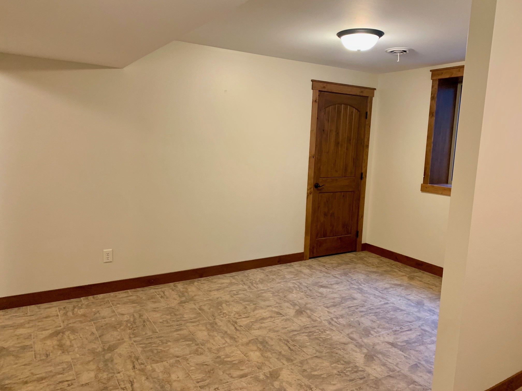 803 Fairfax Street Altoona WI 54720 1601718 image2