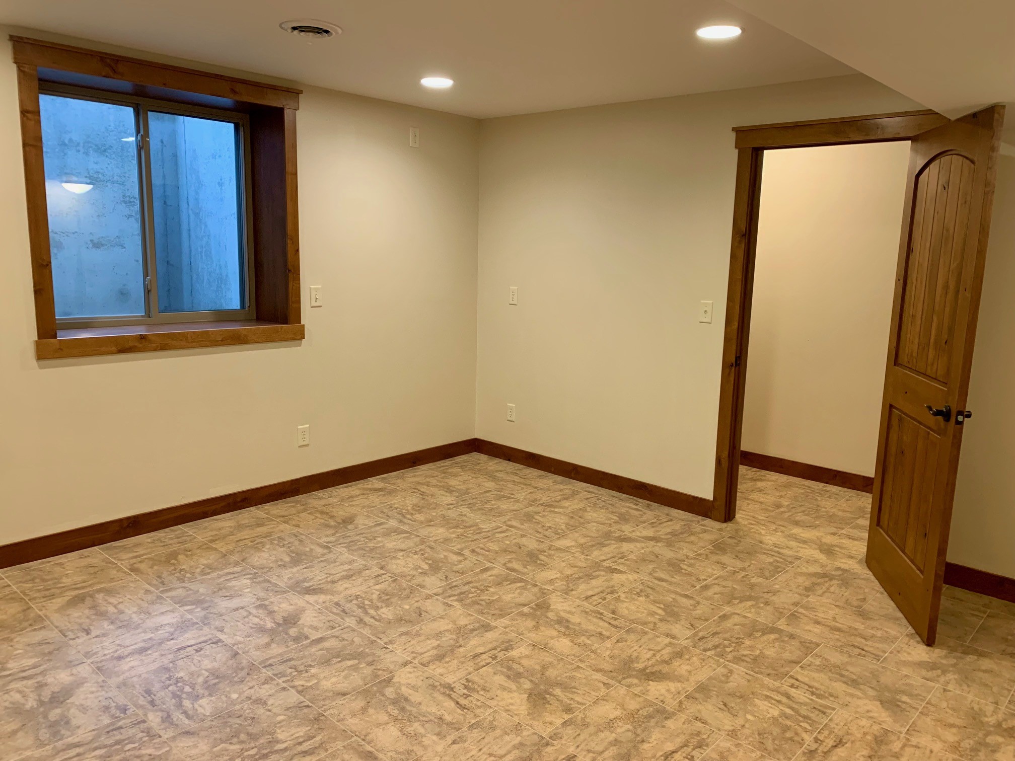 803 Fairfax Street Altoona WI 54720 1601718 image4