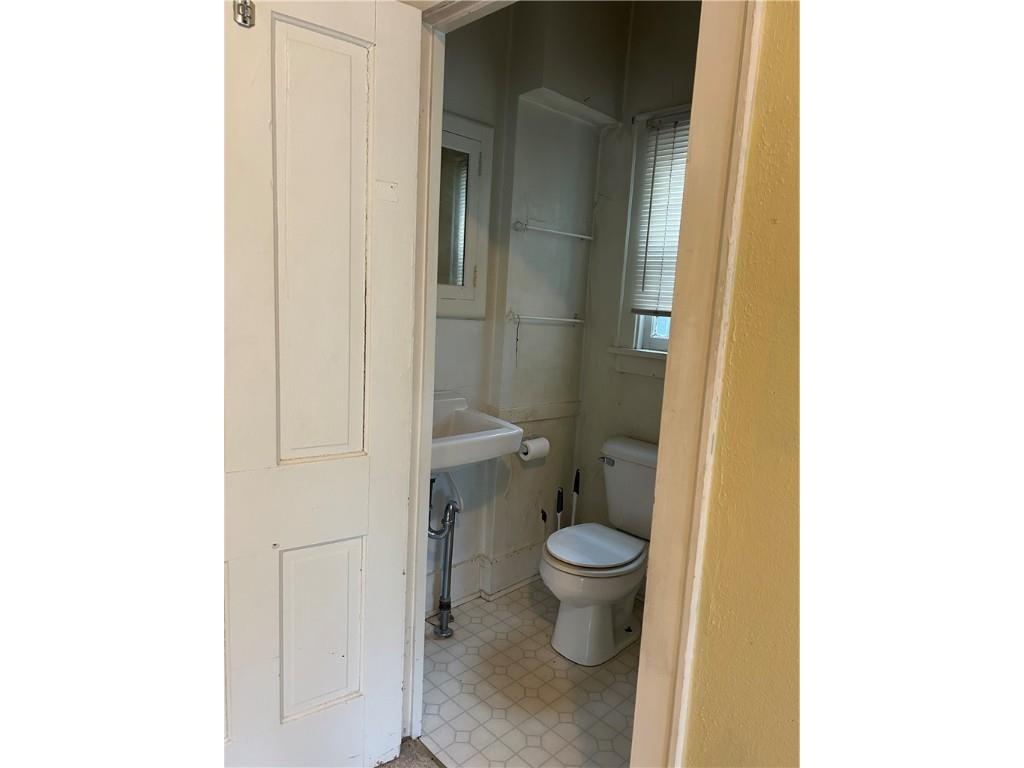 803 Wilson Avenue E #6 Menomonie WI 54751 1595743 image4